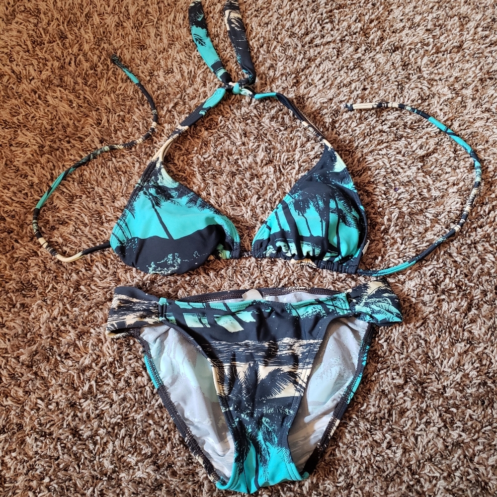 NWOT Padded Bikini Swim Set Tropical Palm Aqua